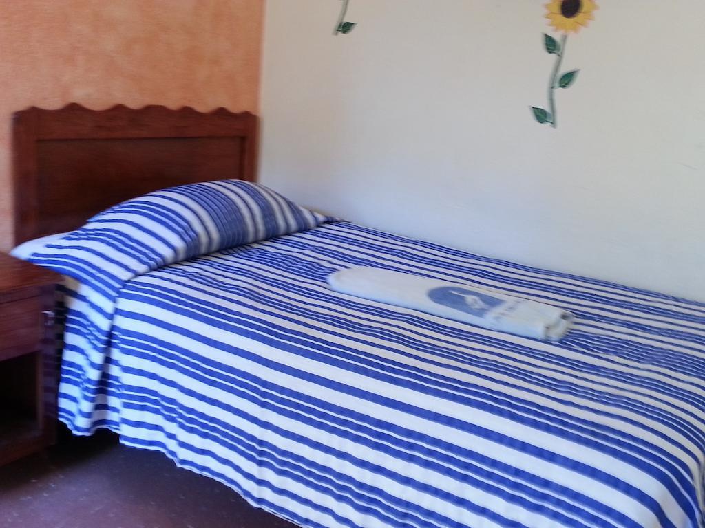 Hotel Casa Arnel Oaxaca Стая снимка